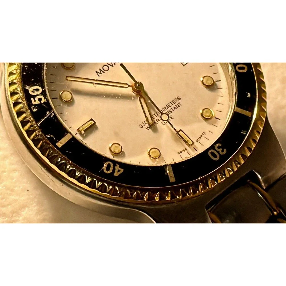 VTG Mens Movado divers watch 2 tone 330ft good condition B1–A4-872 New Battery